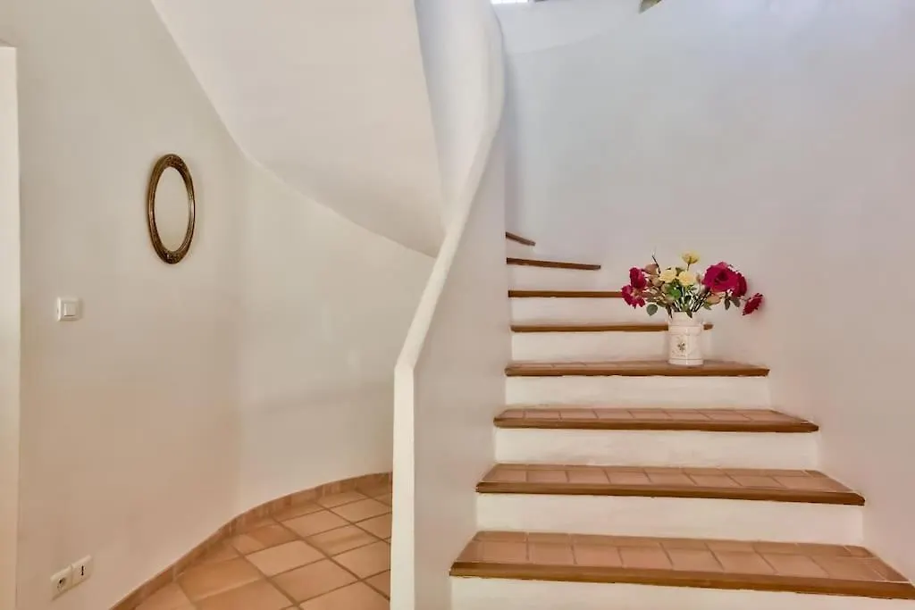Elegante Villa Provencale: Jacuzzi, Calme & Nature La Crau Frankrijk