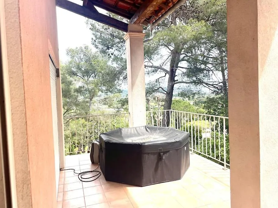 Elegante Villa Provencale: Jacuzzi, Calme & Nature La Crau
